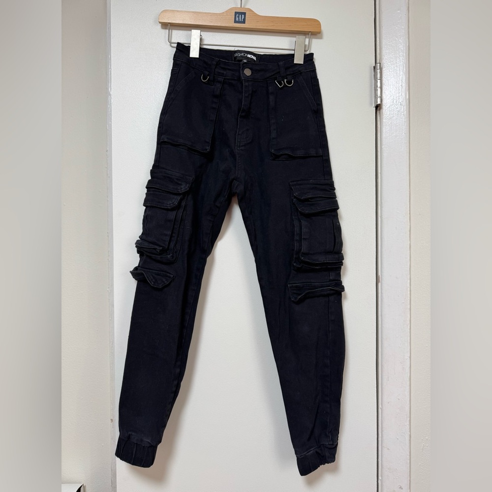 Black Fashion Nova Cargo Pants